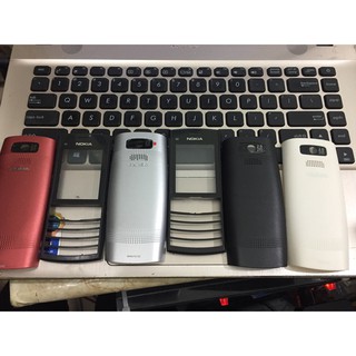 Vỏ nokia x2-02/x2-05 mặt trước nắp sau(mt-ns) hoặc vỏ có xương(tặng kèm phím phụ kiện bên xườn, nếu còn).