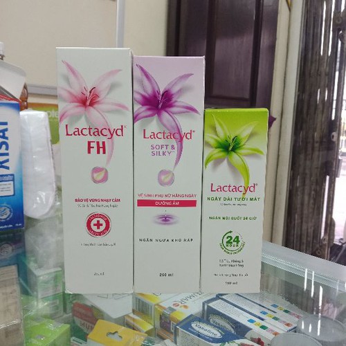 Dung dịch vệ sinh Lactacyd