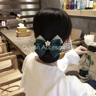 Kẹp búi nơ lụa xanh đính đá