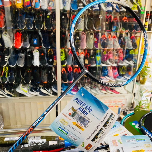 Vợt Yonex Voltric 8DG Slim (BH chính hãng 03 tháng)
