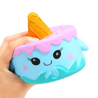 SQUISHY BÁNH KEM 1 SỪNG XANH
