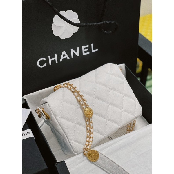 Túi đeo chéo nữ đẹp sz21cm da caviar quai gắn khuy 2 màu đen&amp;trắng fullbox nam châm đẹp dã man