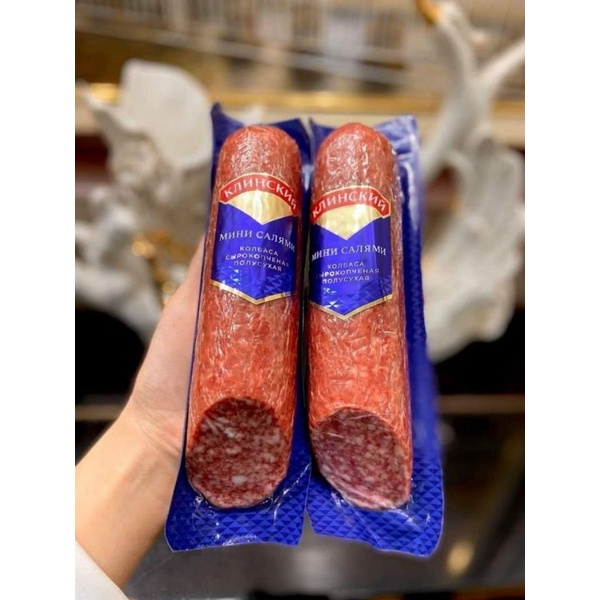 1 Cây Xúc Xích Salami Cây 300gr của Nga