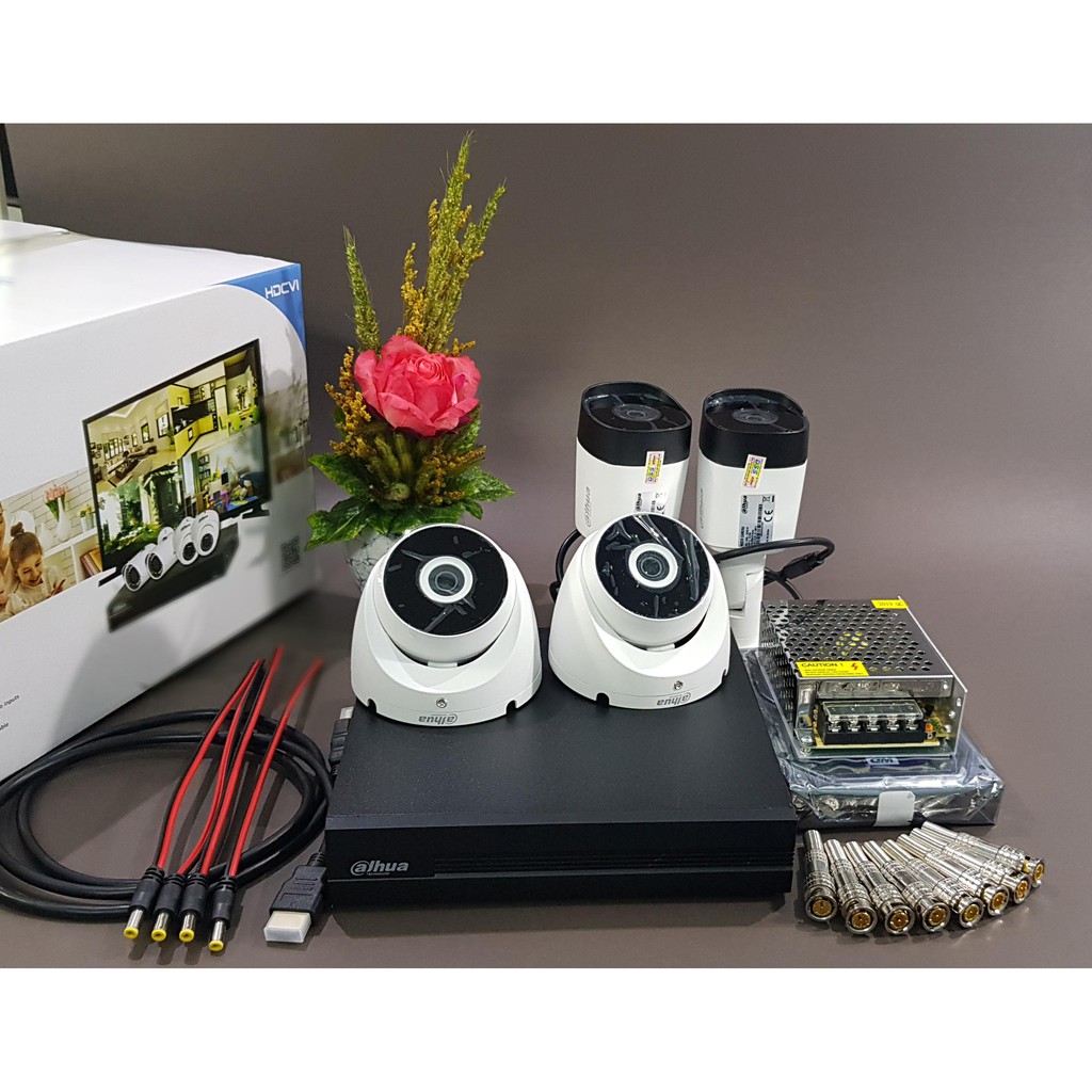 Bộ KIT Camera CVI vỏ sắt: 1 đầu ghi + 2 mắt thân trụ + 2 mắt gắn trần