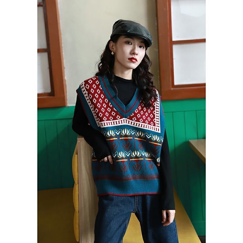 Áo Khoác Ghi Lê Cổ Chữ V Form Rộng In Hoa Phong Cách Vintage Anh Quốc