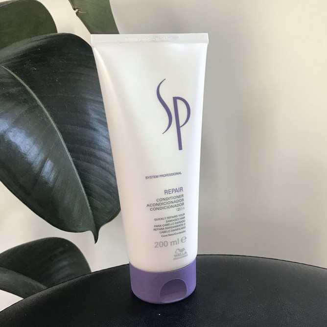 Dầu xả chăm sóc tóc hư tổn SP WELLA Repair Conditioner 200ml