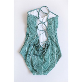 (Có sẵn) Đồ bơi/ bikini liền thân đan lưng xanh