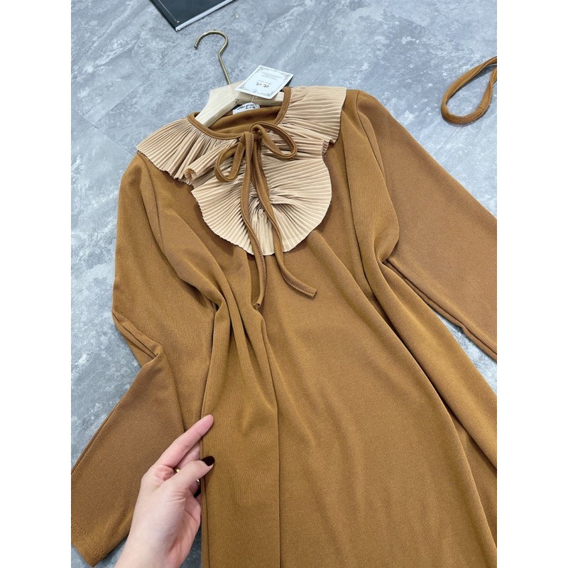 [Rẻ Vô Địch ]Về hàng em váy len zip bèo lơ cổ kèm dây thắt eo xinh lắm ạ Chất len zip dày mịn giãn bao đẹp Hàng may kỹ