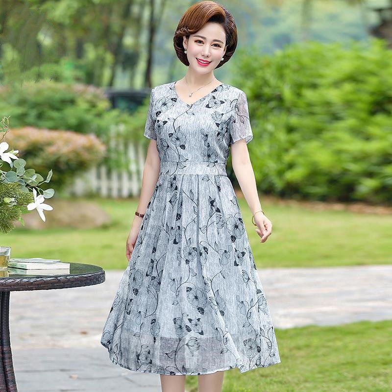 váy đầm dáng xoè✢▩Váy voan ngắn tay mùa hè của mẹ trung niên Phong cách phương Tây cho phụ nữ 50 tuổi và cao d | BigBuy360 - bigbuy360.vn