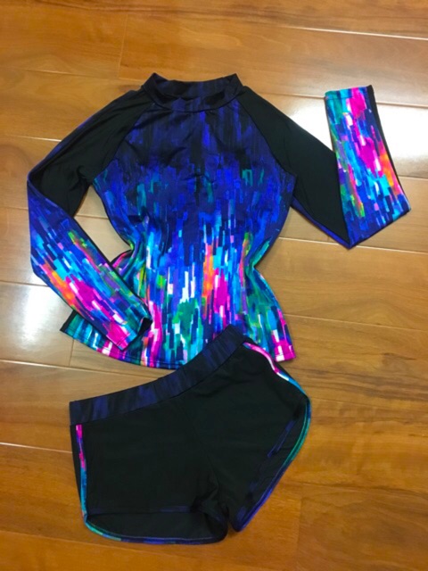 Set bơi dài tay phối hoa kèm mút ngực (Có hình thật) | BigBuy360 - bigbuy360.vn