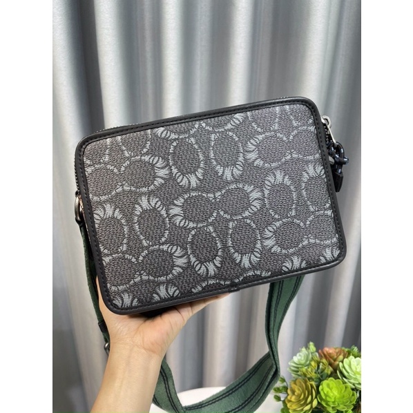 Túi coach dáng hộp