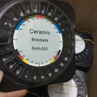 Mắc cài sứ ceramic