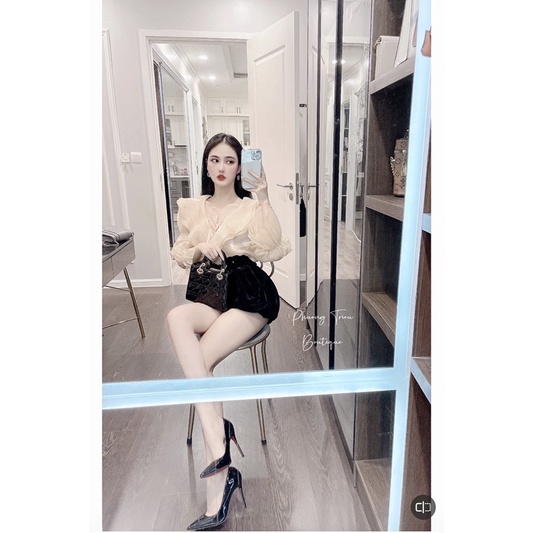 Áo sơmi tơ kính bánh bèo