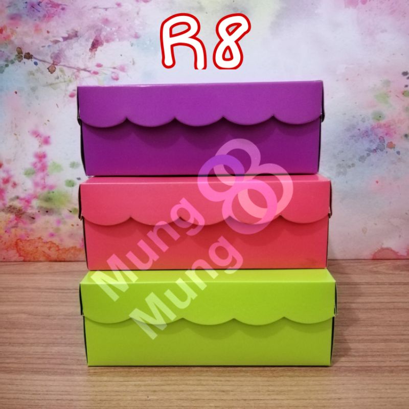 Hộp Cơm 18x18 / Hộp Cơm 18x18 / Màu R8 350 AK