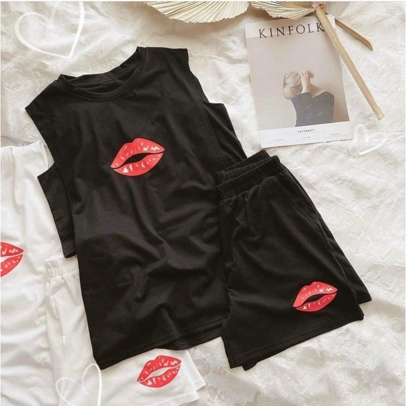 Bộ tanktop môi đỏ TC12