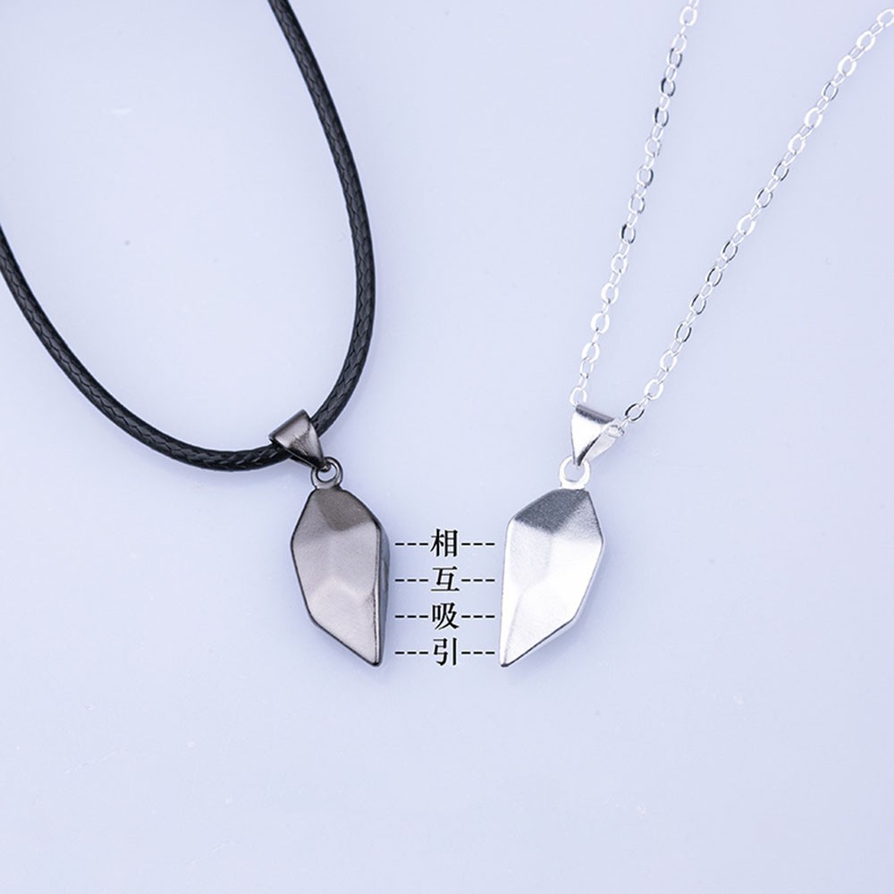 Dây chuyền may mắn thời trang cho cặp đôi