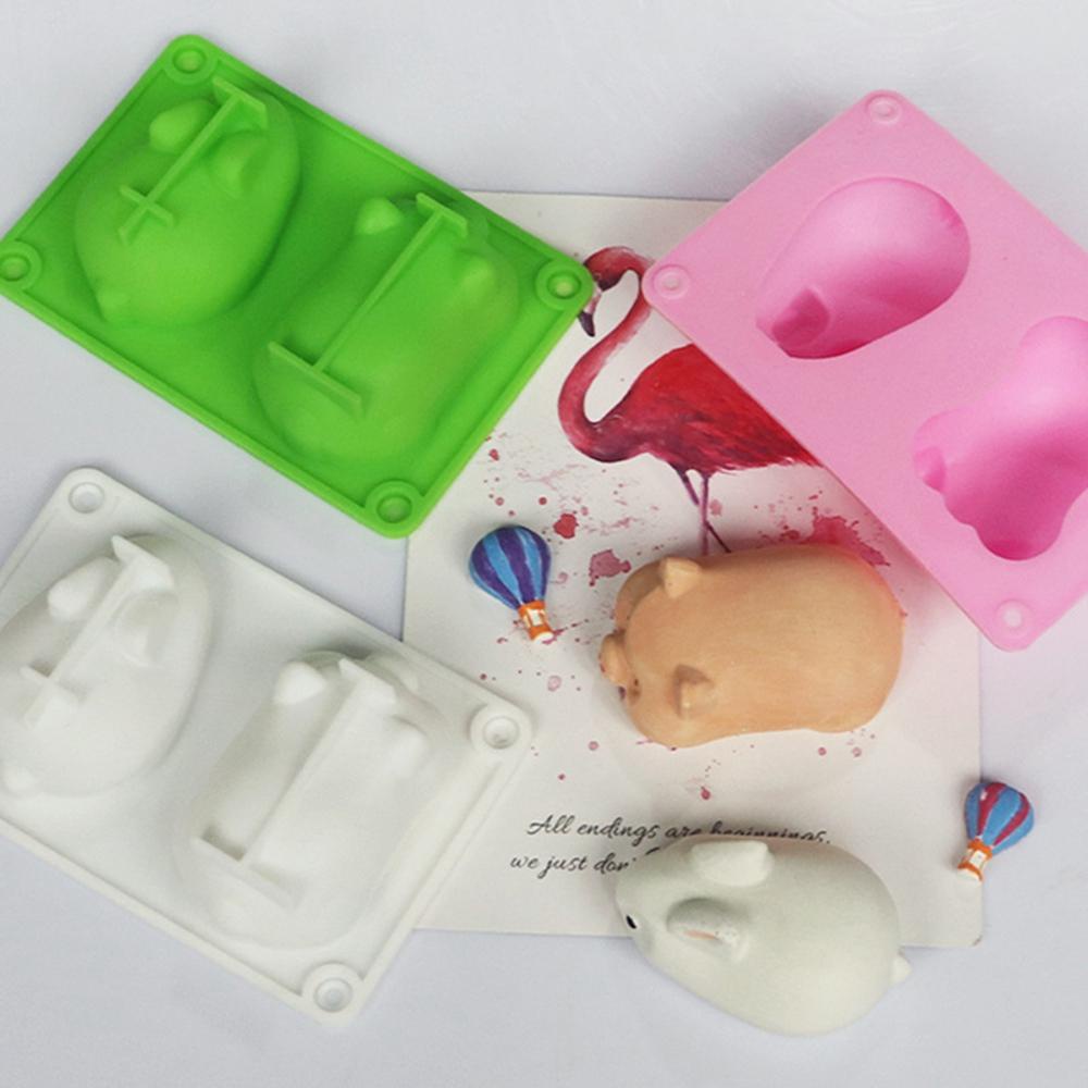 Khuôn Silicone Làm Bánh Hình Thỏ / Heo Đáng Yêu