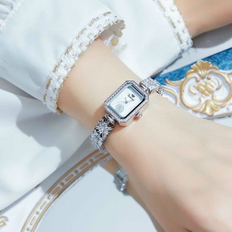 Đồng hồ nữ FUNMEI 19mm.25mm chính hãng máy Nhật Miyota đính đá swarovski chắc chắn full box thẻ bảo hành 12 tháng