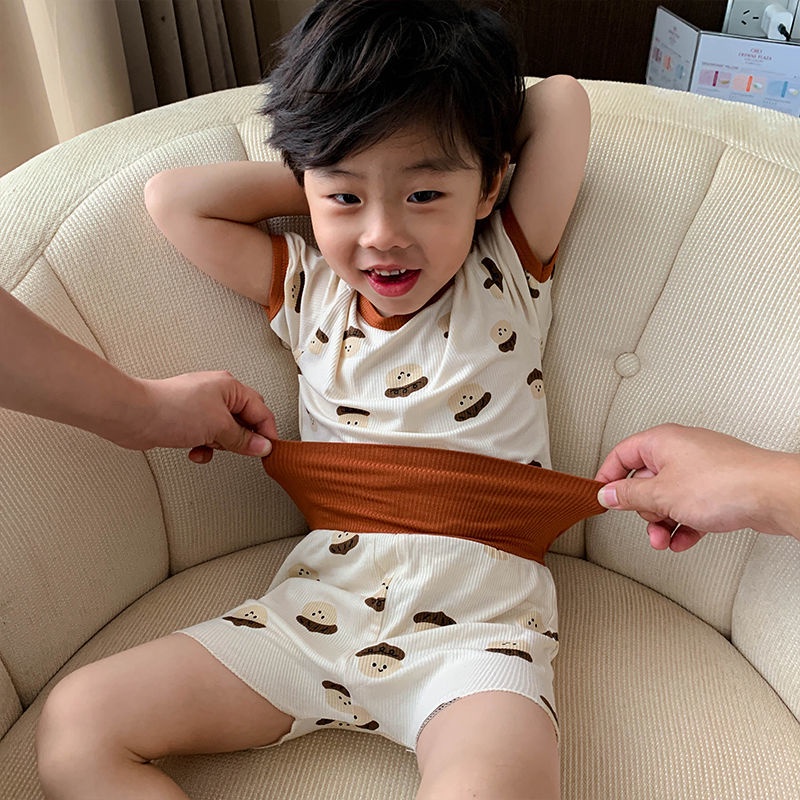 Bộ Đồ Ngủ Áo Tay Ngắn Phối Quần Short Chấm Bi Thời Trang Mùa Hè Cho Bé 80-120cm