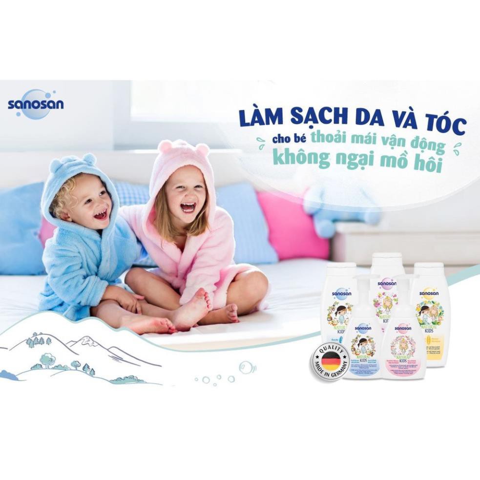 SỮA TẮM GỘI CÓ XẢ 3IN1 OLIVE DƯỠNG ẨM HƯƠNG CHERRY SANOSAN 250ML (CHÍNH HÃNG) CHO BÉ (115354)