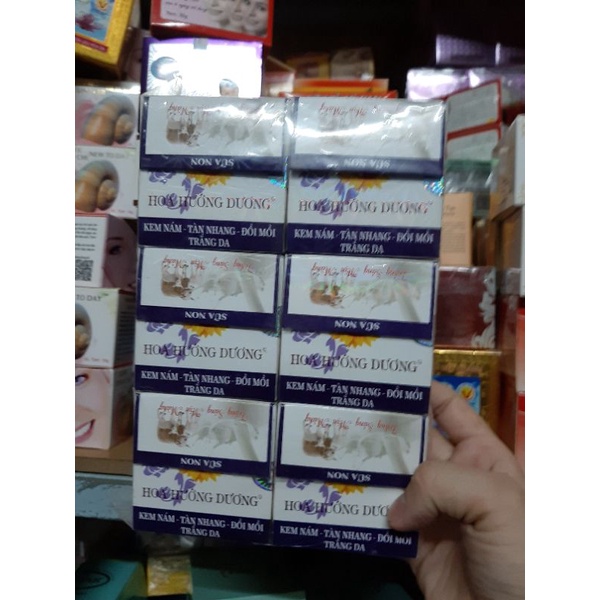 6 hủ kem Hoa Hướng Dương nám tàn nhang đồi mồi