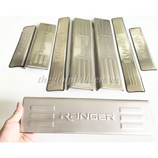 Bộ Ốp bậc, Nẹp bước chân Ford Ranger - Mẫu INOX