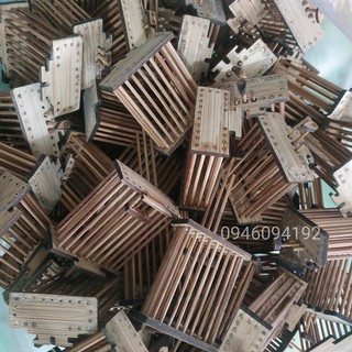 Rọ dế cho chim cảnh chất liệu tre trúc