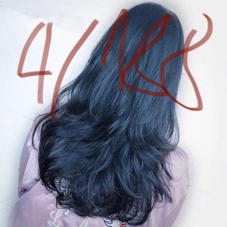 Màu xanh dương( than blue) cực hót lên màu từ nền đen