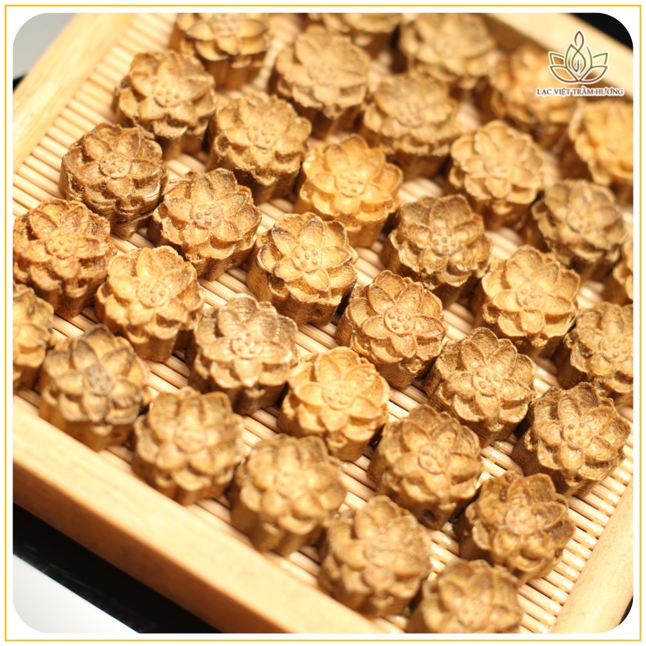 Hoa Sen / Bông Sen Trầm Hương Tốc Việt - Charm Sen Trầm Mix Vòng Tay Trầm Hương Loại 1 Tinh Xảo - Lạc Việt Trầm Hương