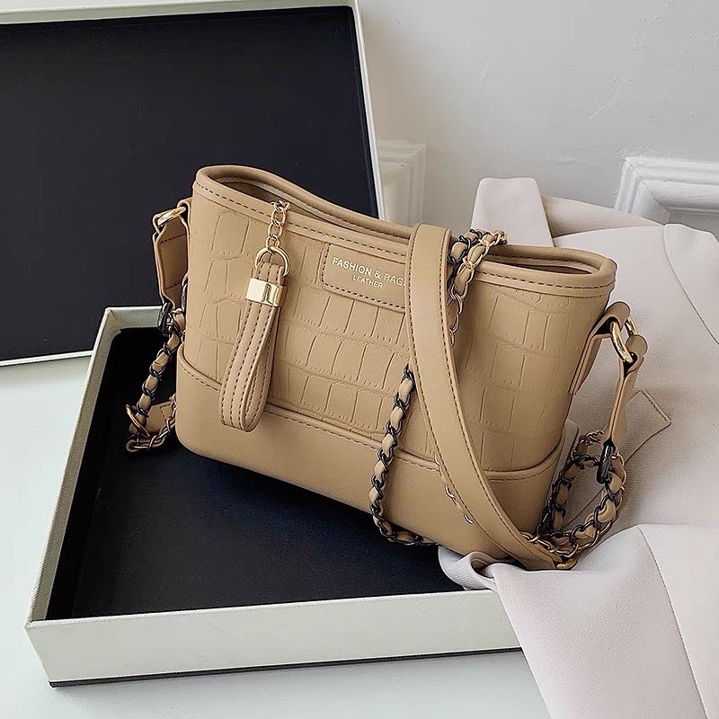 Túi Xách Nữ Thời Trang, Túi Vân Rắn Dễ Dàng Phối Outfit - Namii Closet