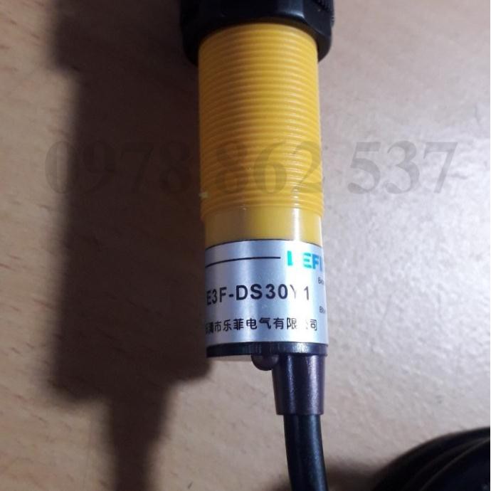 Cảm biến vật cản hồng ngoại E3F-DS30Y1- 2 dây-AC220v-NO-NPN