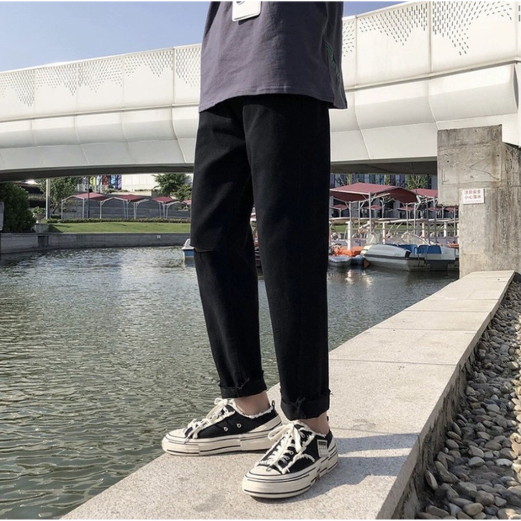 quần jean nam chữ thập thêu rách gối khóa séc zip đen HELLOYOU, quầ bò jean nam rách gối ống rộng thánh giá 2023 | BigBuy360 - bigbuy360.vn