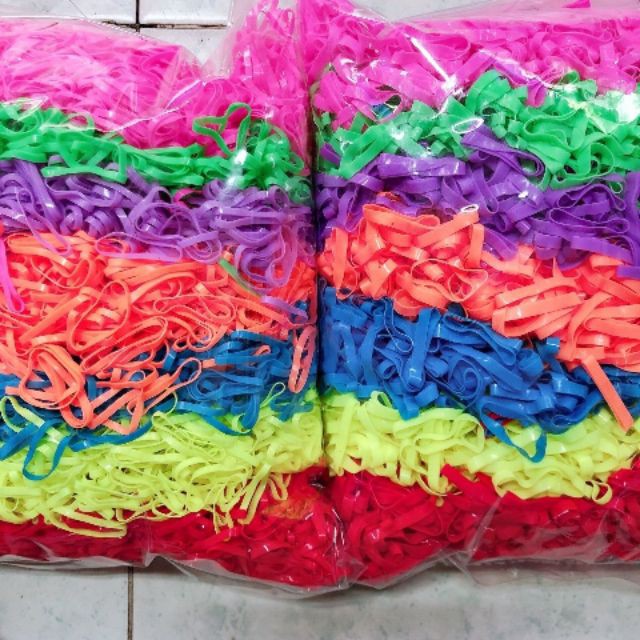 thun cột tóc