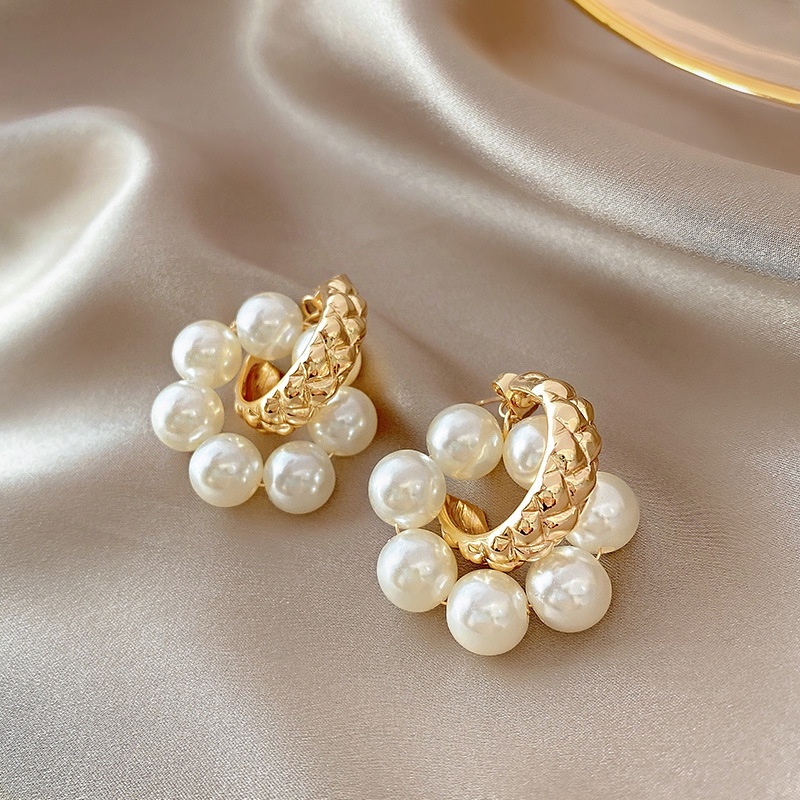 Bông Tai Mạ Bạc Hình Hoa Đính Ngọc Trai Phong Cách Hàn Quốc