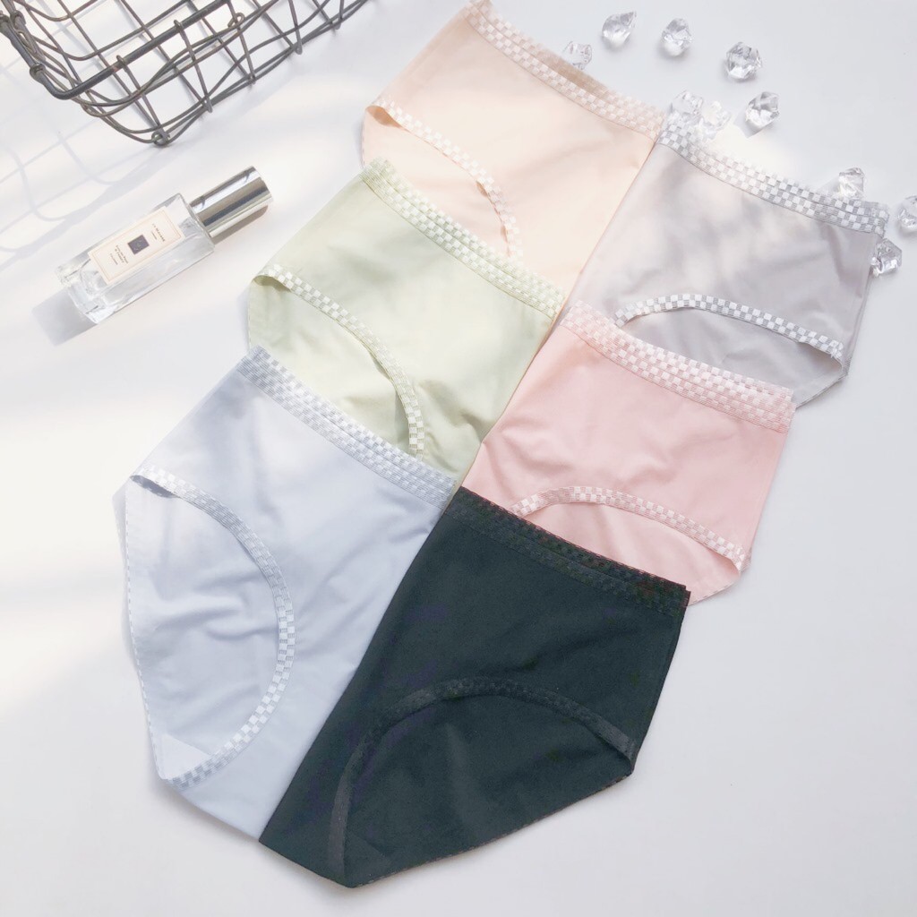Quần Lót Tàng Hình Băng Lụa Không Đường May Siêu Mỏng Mới Q091 | BigBuy360 - bigbuy360.vn