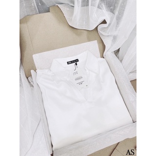 Áo sơ mi trắng lụa cổ V