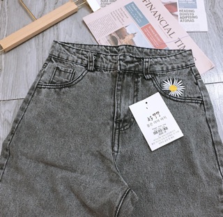 Quần baggy hoa cúc