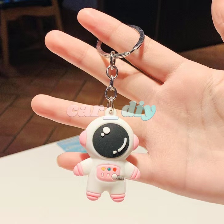 Móc Khóa Hình Phi Hành Gia Hoạt Hình Đáng Yêu