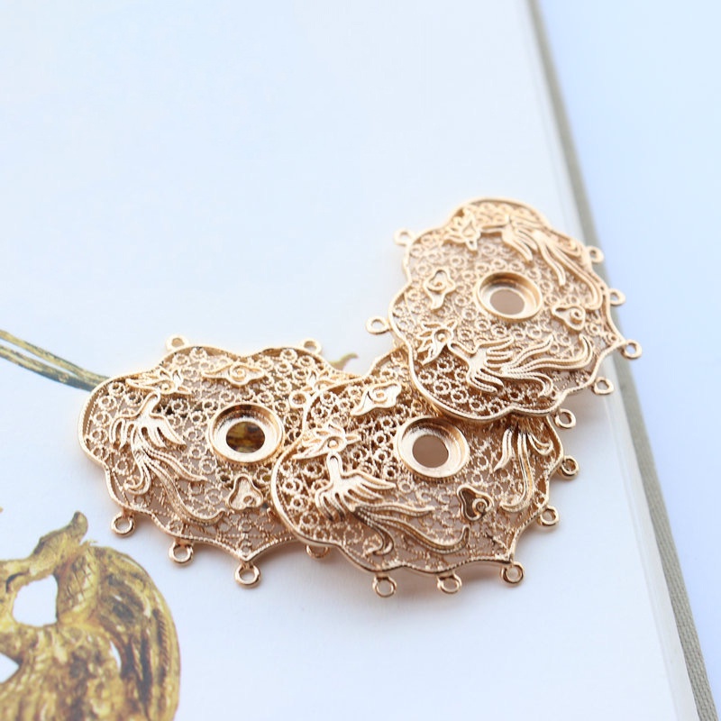 1 phiến đúc họa tiết khóa trường thọ, khóa trường mệnh 36*42mm nguyên liệu làm trâm làm trang sức cổ trang có màu KC