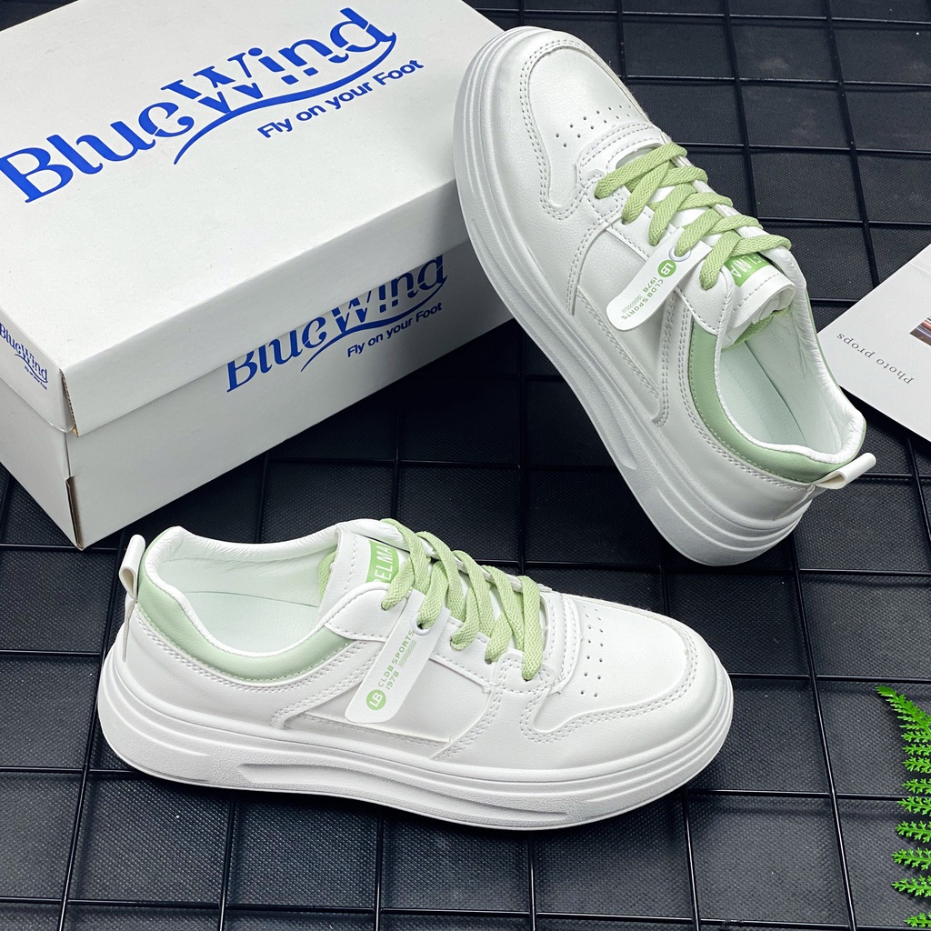 Giày Thể Thao Nữ Da Mềm Kiểu Dáng Hàn Quốc BLUEWIND 68778 | BigBuy360 - bigbuy360.vn