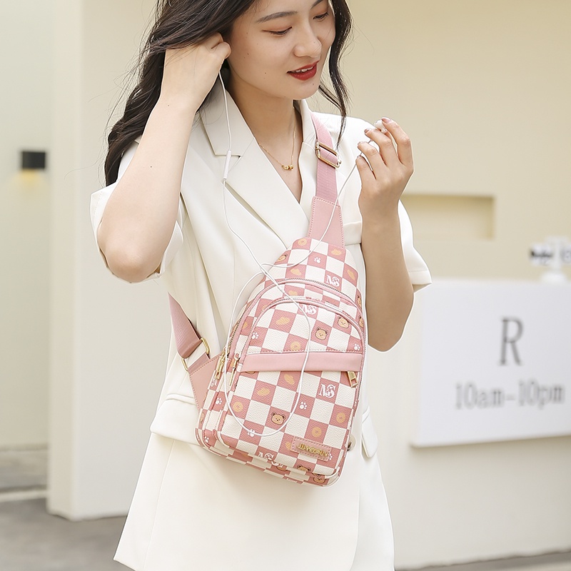 Túi Đeo Chéo Da Mềm In Họa Tiết Caro Thời Trang Cho Nữ