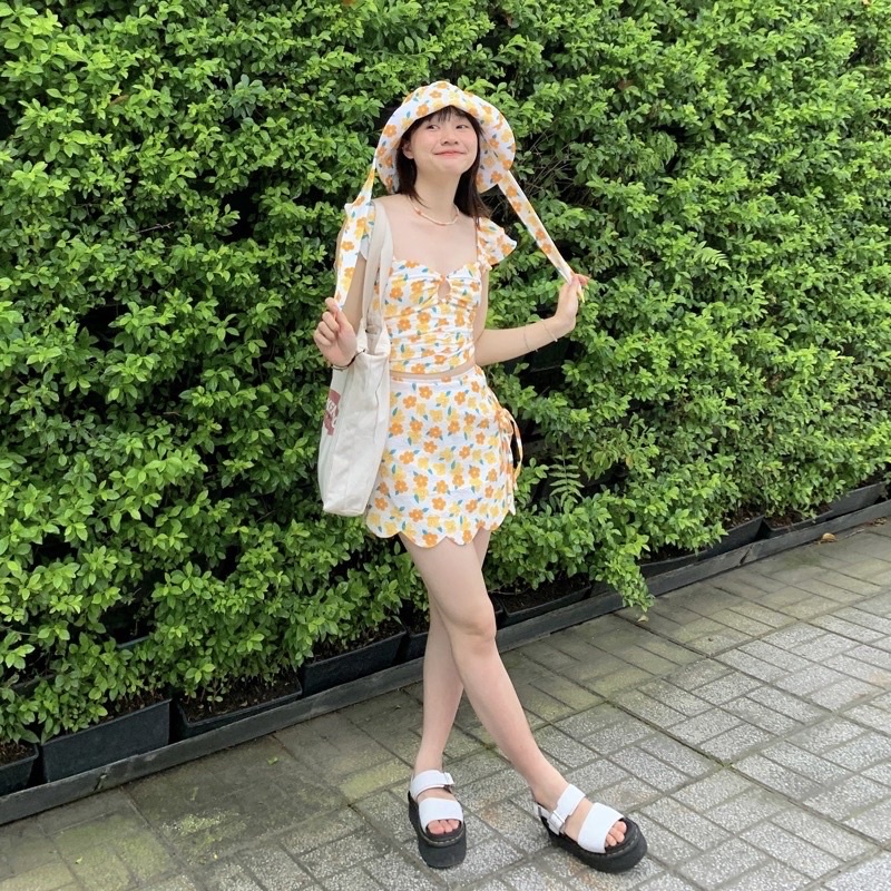 pass set váy áo hoa remolacha size S