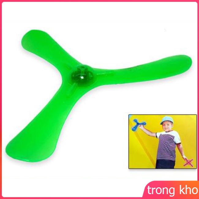 Creative Flashing Boomerang Plastic Flying Tri Blade Sports Toys