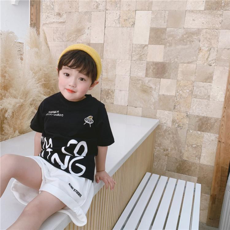 Bộ Áo Thun Cotton Tay Ngắn Kèm Quần Ngắn Phong Cách Hàn Quốc Thời Trang Mùa Hè Mới Cho Bé Trai