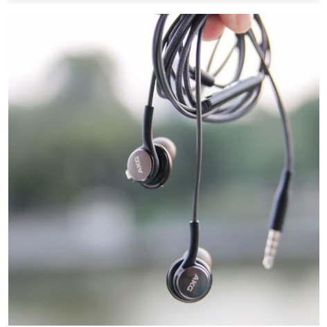 Chuyên tai AKG S8, S9 đỏ mận , tai AKG S10 ( tặng núm phụ zin )