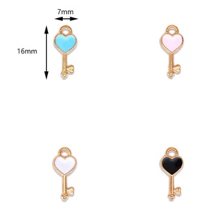 [ FREE SHIP] Charm chìa khoá tim làm keyring