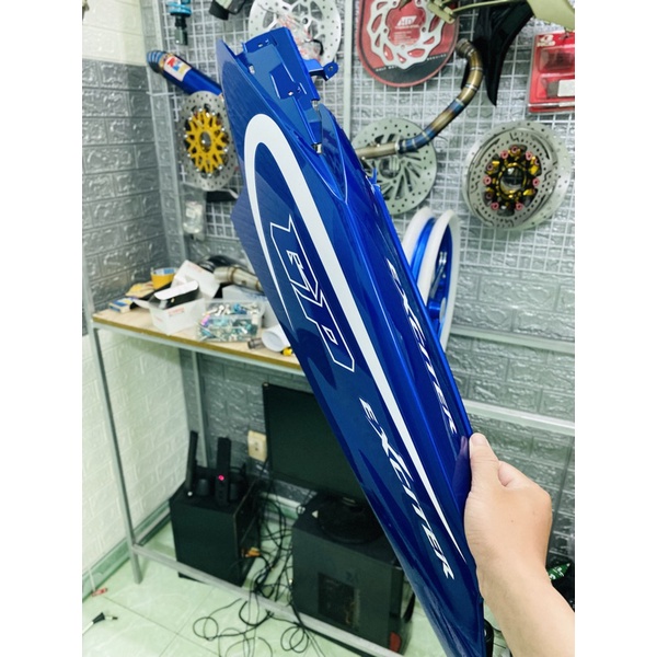 Dàn áo E135 xanh trắng GP