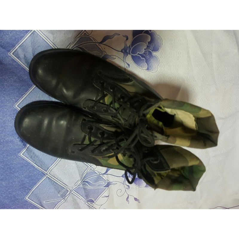 GIẦY NAM NHIỀU MẪU ĐẸP