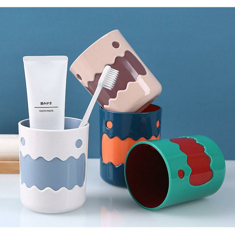 Cốc nước họa tiết hoạt hình