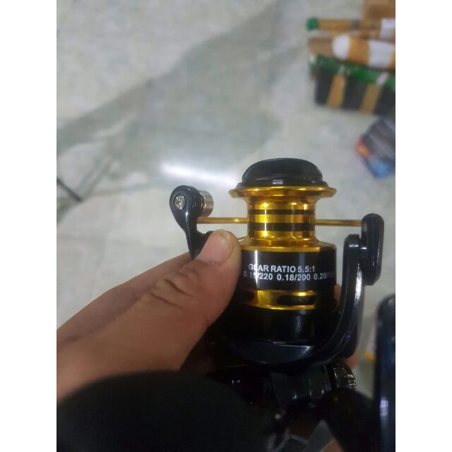 Máy  câu Reelking SF từ 1000 tới  7000 hàng hót giá rẻ